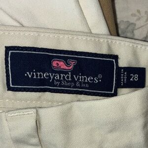 Vineyard Vines Beige shorts